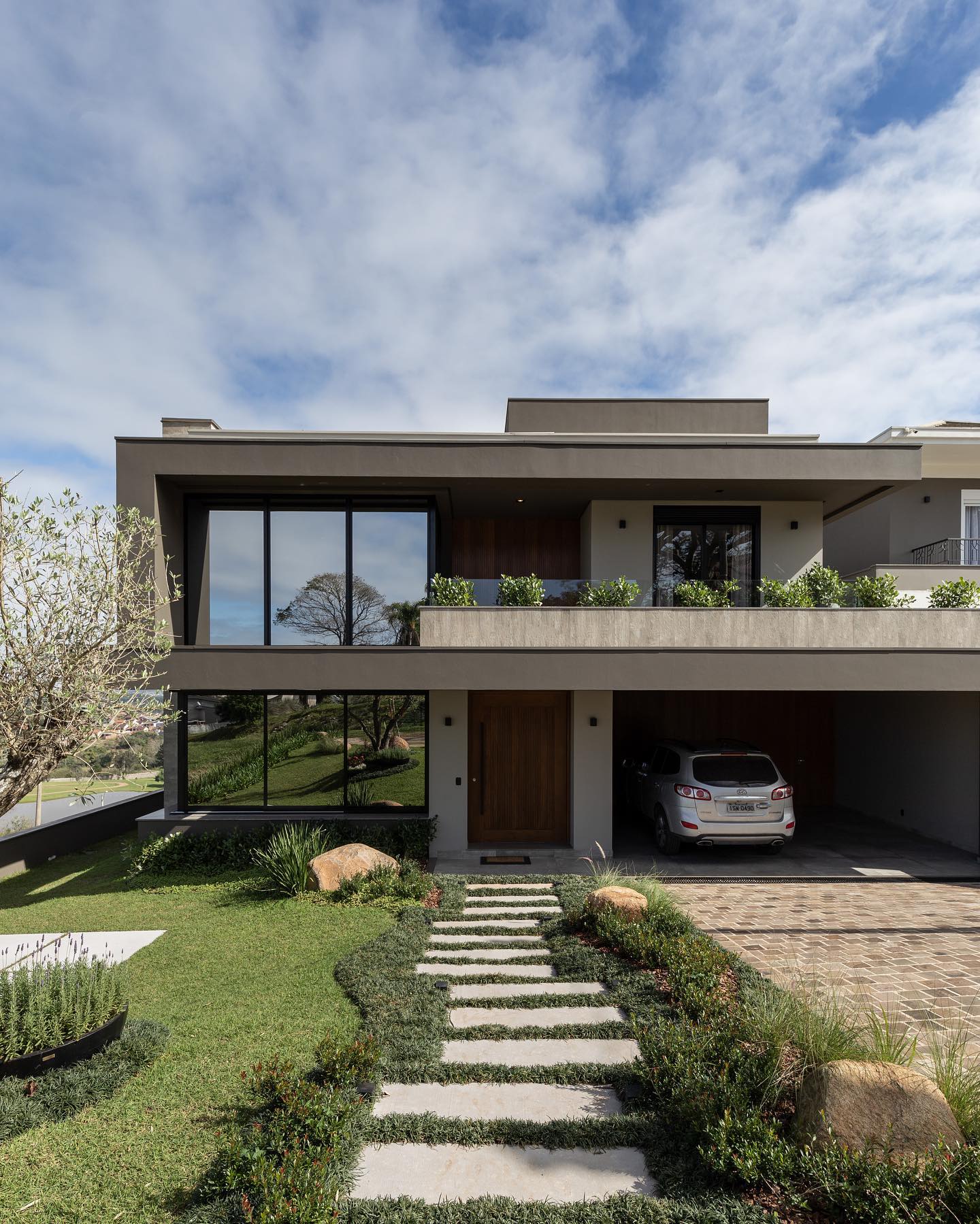 fachadas-de-casas-modernas-03